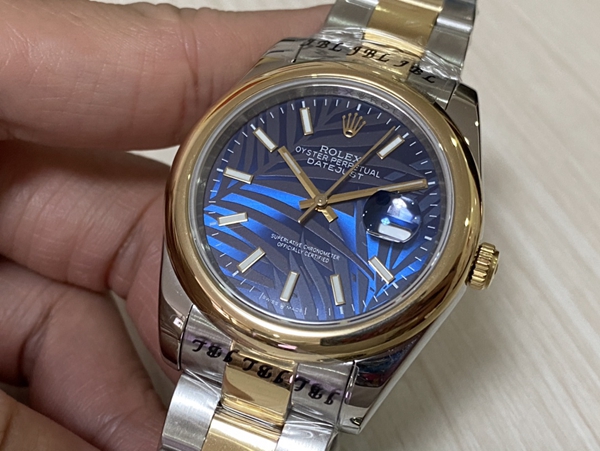 激安ロレックス背面デザイン